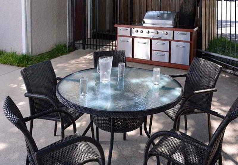 Hawthorn Suites Fort Worth University エクステリア 写真