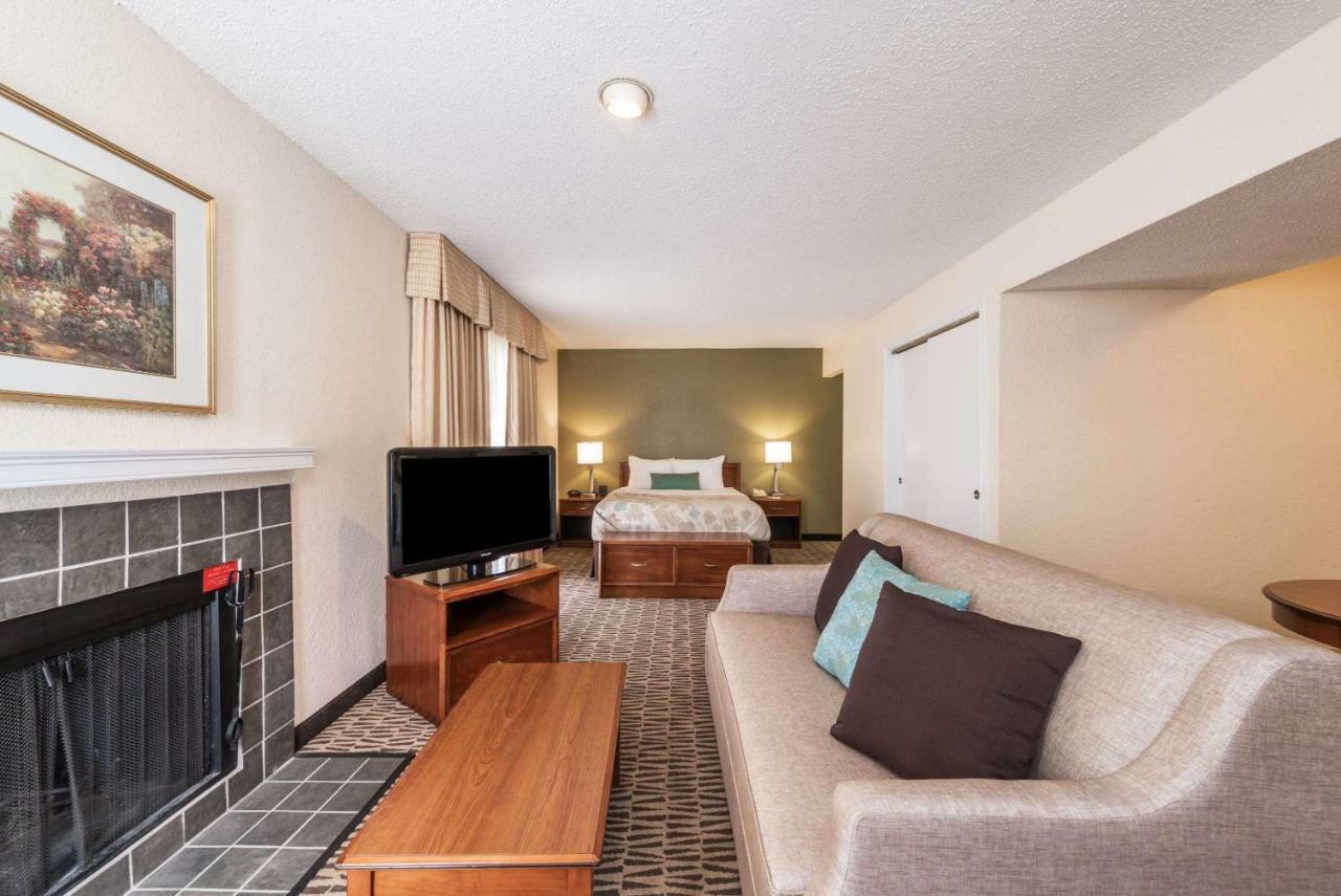 Hawthorn Suites Fort Worth University エクステリア 写真